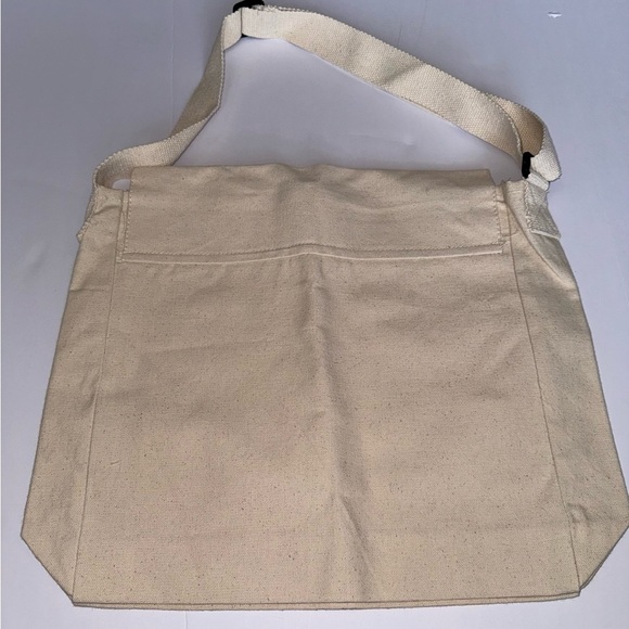 Luke Bryan Messanger bag tour of 2013 - Picture 7 of 8